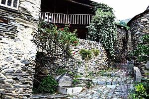 2018 07 14 AU 21 UNE BALADE AU VILLAGE MEDIEVAL D EVOL - PYRENEES ORIENTALES (23)